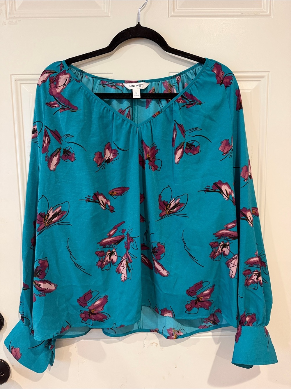 Nine West Teal Floral V-Neck Long Sleeve Blouse